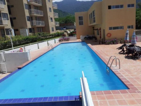 Acogedor apartamento con piscina